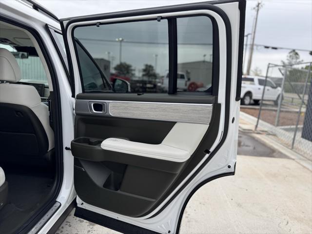 new 2025 Hyundai SANTA FE HEV car, priced at $48,734
