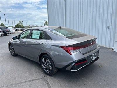 new 2025 Hyundai Elantra car, priced at $27,265