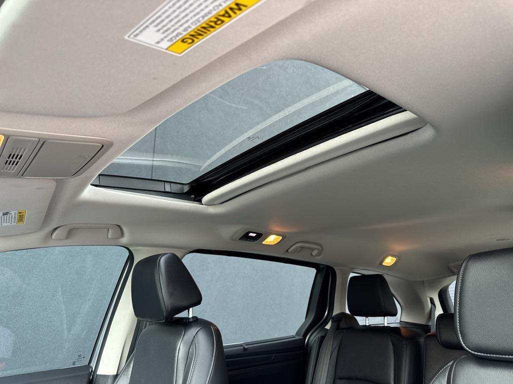 used 2025 Honda Odyssey car, priced at $37,993