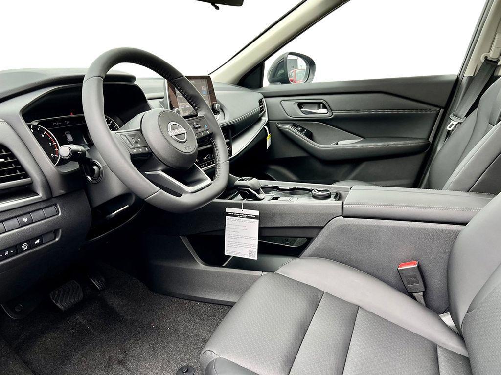 new 2025 Nissan Rogue car