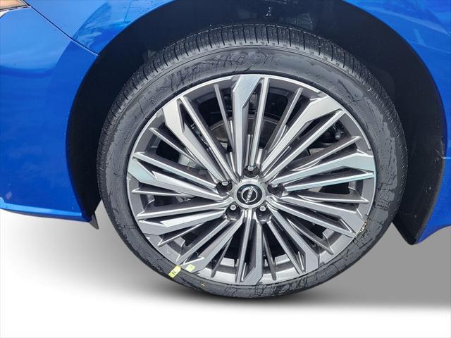 new 2025 Nissan Altima car, priced at $35,310