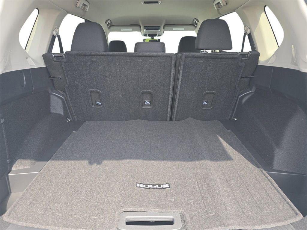new 2026 Nissan Rogue car, priced at $32,095