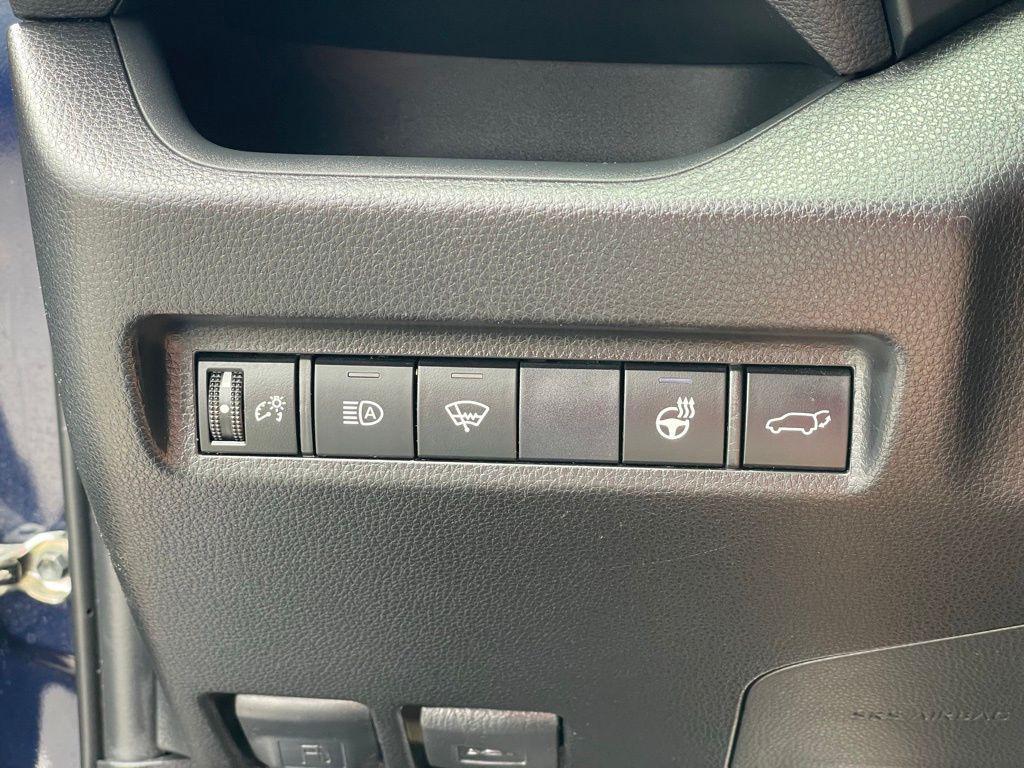 used 2021 Toyota RAV4 car, priced at $27,815