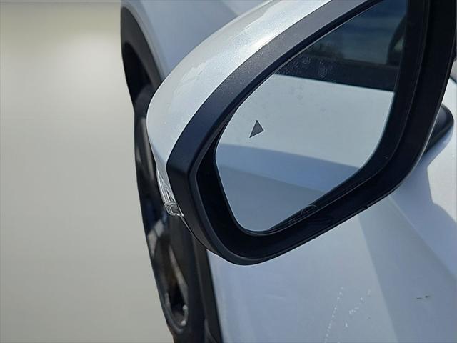 new 2025 Nissan Kicks car, priced at $29,055