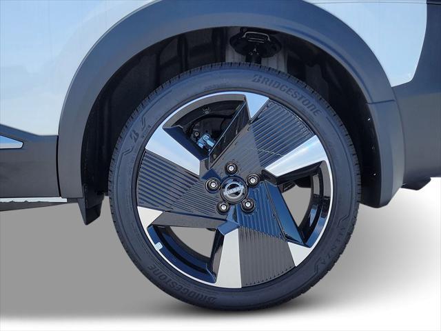 new 2025 Nissan Kicks car, priced at $29,055