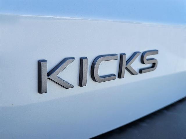 new 2025 Nissan Kicks car, priced at $29,055