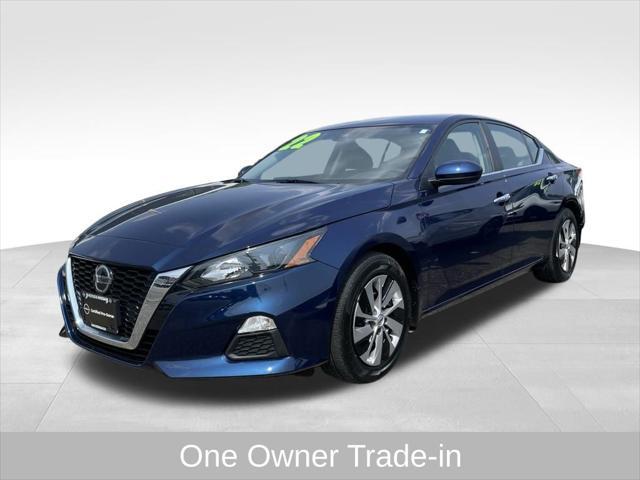 used 2022 Nissan Altima car, priced at $20,435