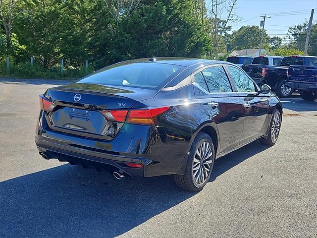 new 2025 Nissan Altima car, priced at $33,265