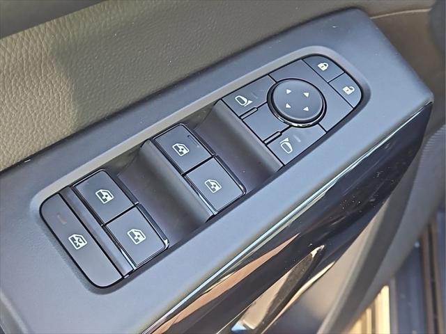 new 2025 Nissan Pathfinder car, priced at $37,330