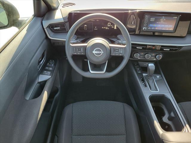 new 2025 Nissan Kicks car, priced at $24,280