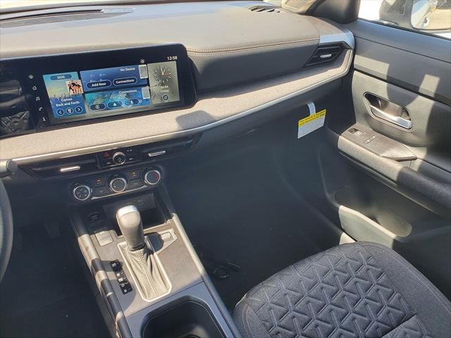 new 2025 Nissan Kicks car, priced at $26,800