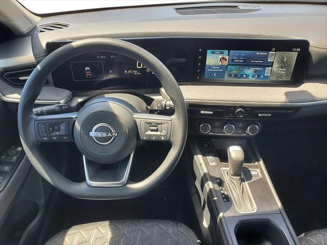 new 2025 Nissan Kicks car, priced at $26,800