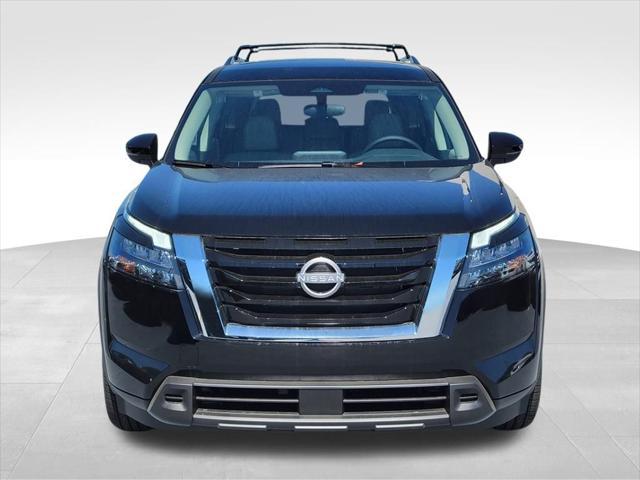 new 2025 Nissan Pathfinder car, priced at $41,045