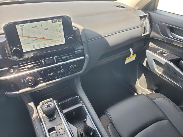 new 2025 Nissan Pathfinder car, priced at $43,645