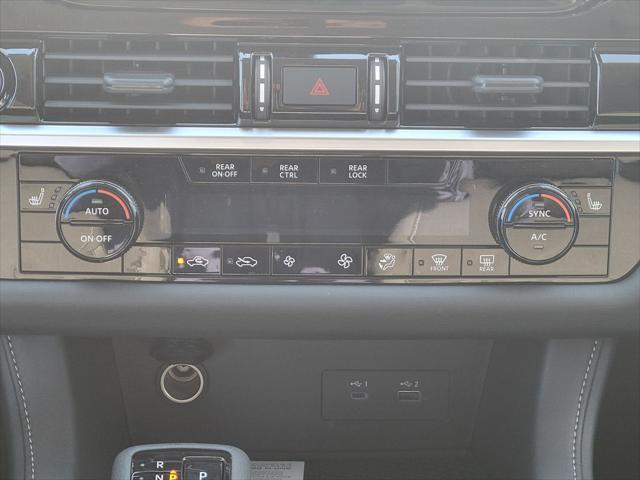 new 2025 Nissan Pathfinder car, priced at $40,355