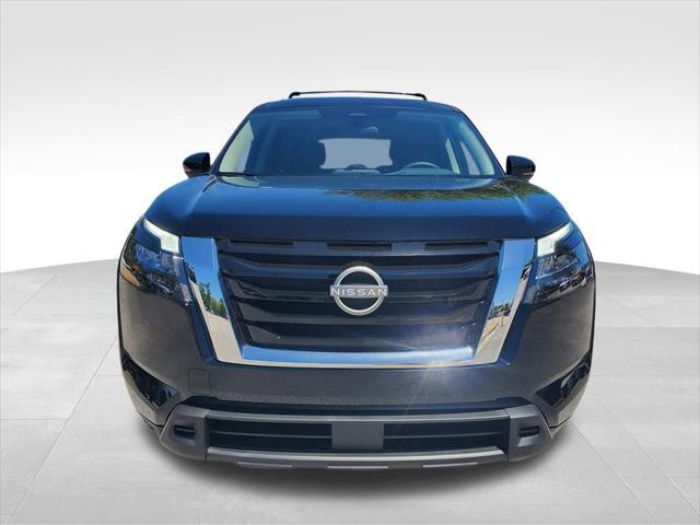new 2025 Nissan Pathfinder car, priced at $43,045