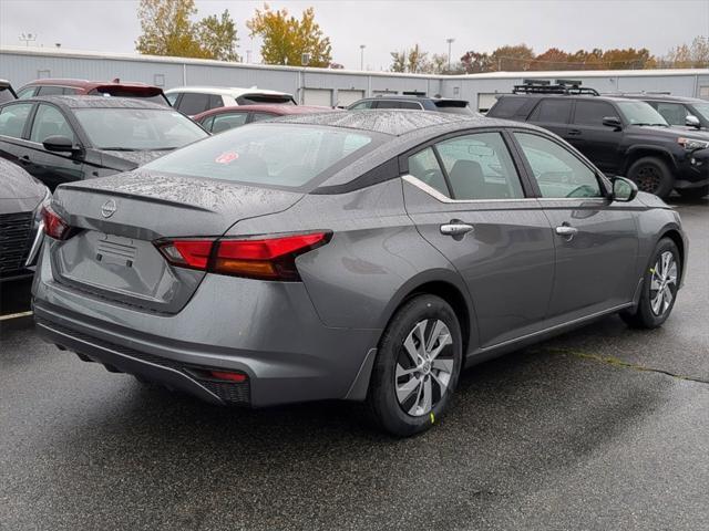 new 2024 Nissan Altima car, priced at $25,370