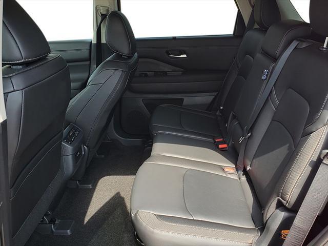 new 2025 Nissan Pathfinder car, priced at $43,445