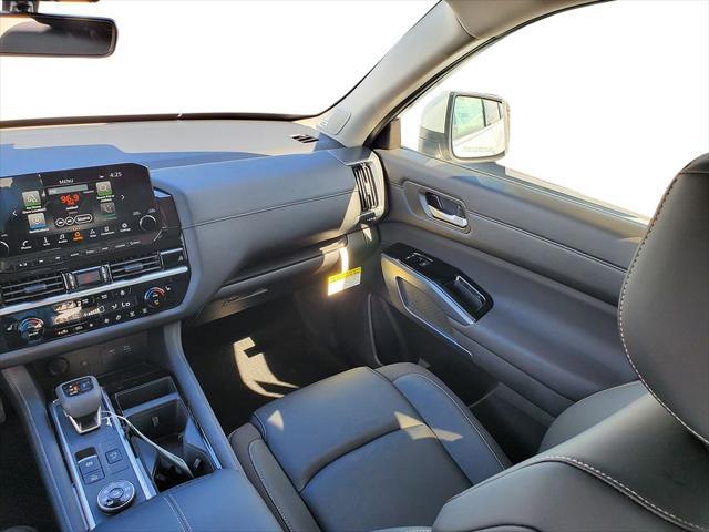 new 2025 Nissan Pathfinder car, priced at $47,100