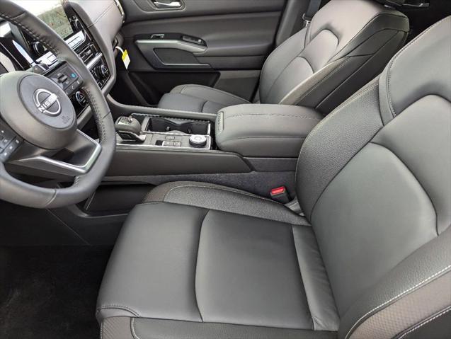 new 2025 Nissan Pathfinder car, priced at $46,100