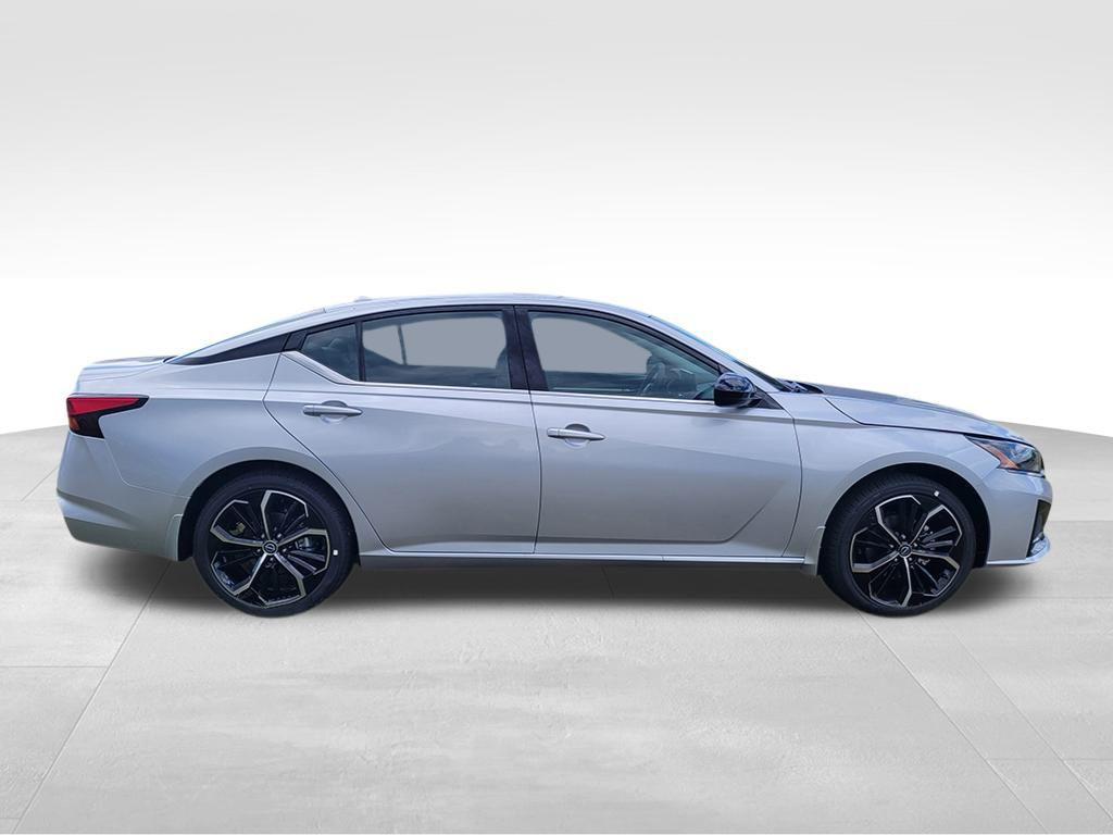 new 2025 Nissan Altima car, priced at $31,863
