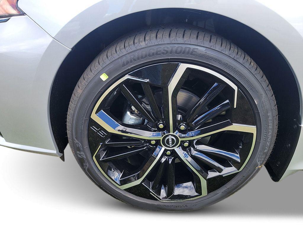 new 2025 Nissan Altima car, priced at $31,863