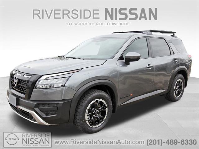 new 2025 Nissan Pathfinder car, priced at $43,805