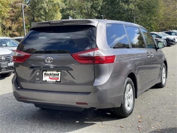 used 2020 Toyota Sienna car, priced at $31,577