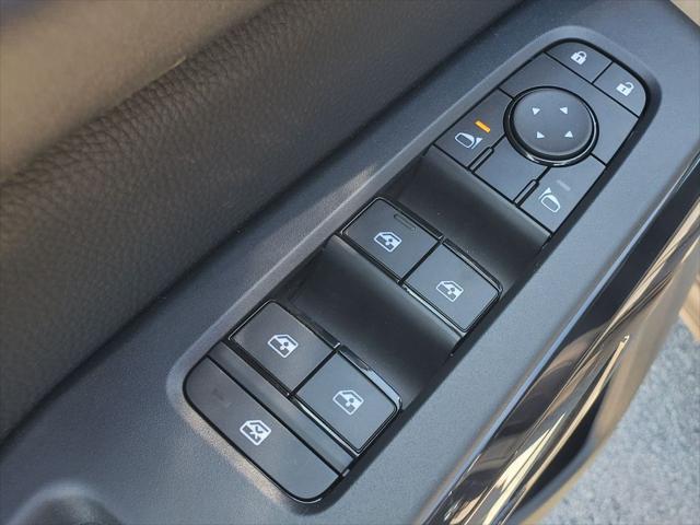 new 2025 Nissan Pathfinder car, priced at $43,045