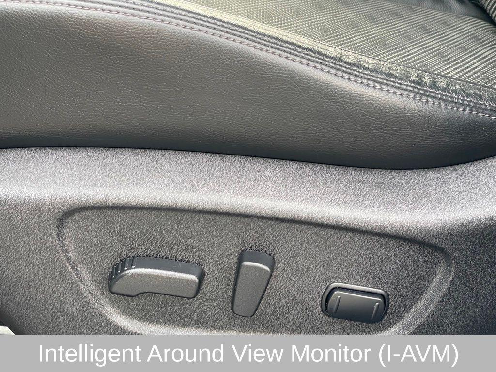 used 2022 Nissan Rogue Sport car, priced at $22,215