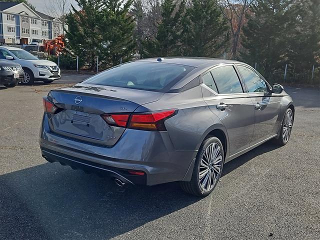 new 2025 Nissan Altima car, priced at $37,180