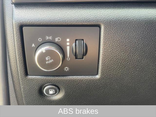 used 2022 Jeep Grand Cherokee car, priced at $28,995