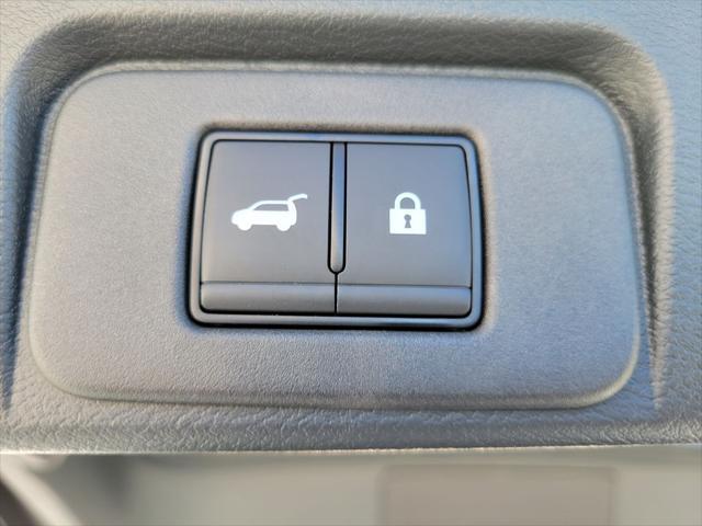 new 2025 Nissan Rogue car, priced at $33,400
