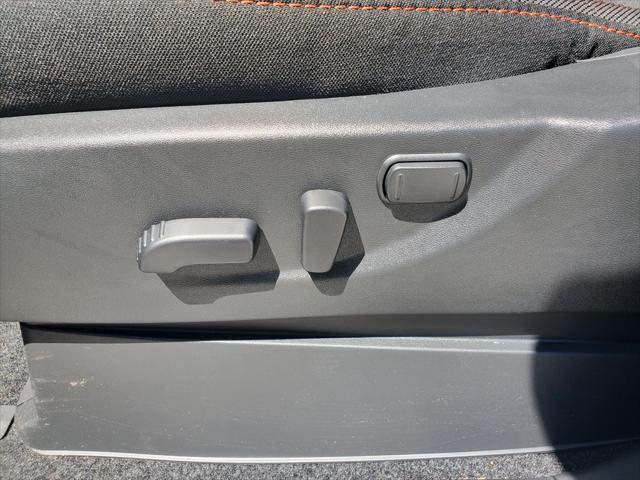 new 2025 Nissan Frontier car, priced at $44,390