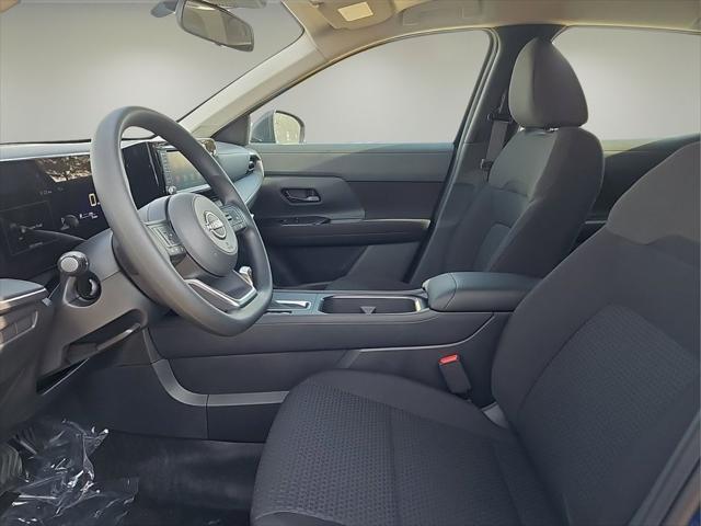 new 2025 Nissan Kicks car, priced at $24,380