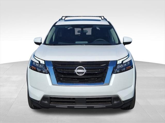new 2025 Nissan Pathfinder car, priced at $43,435