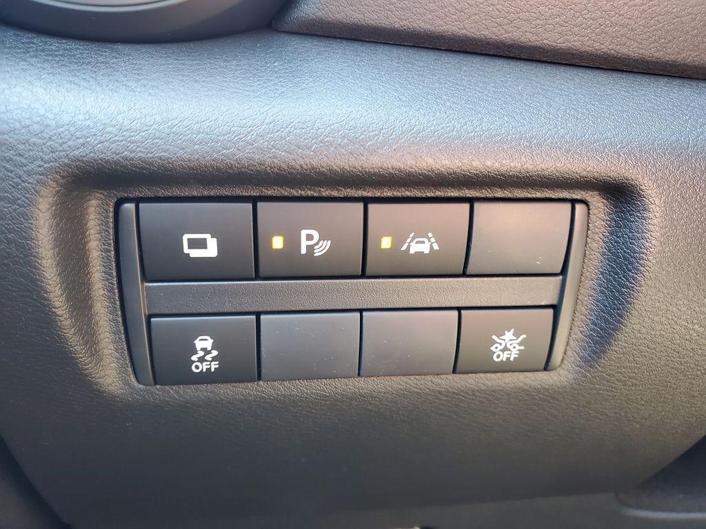 new 2025 Nissan Versa car, priced at $20,250