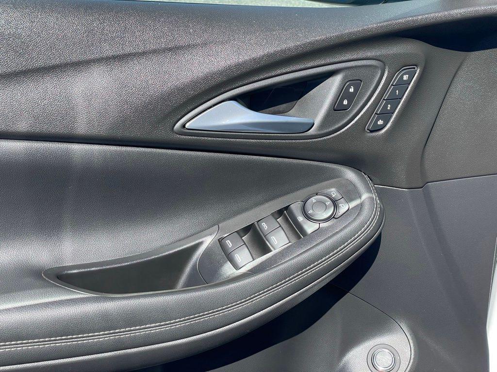 used 2022 Buick Encore GX car, priced at $21,665