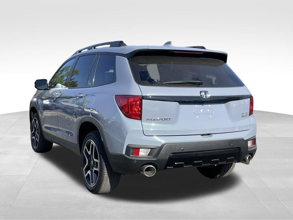 used 2022 Honda Passport car, priced at $31,175