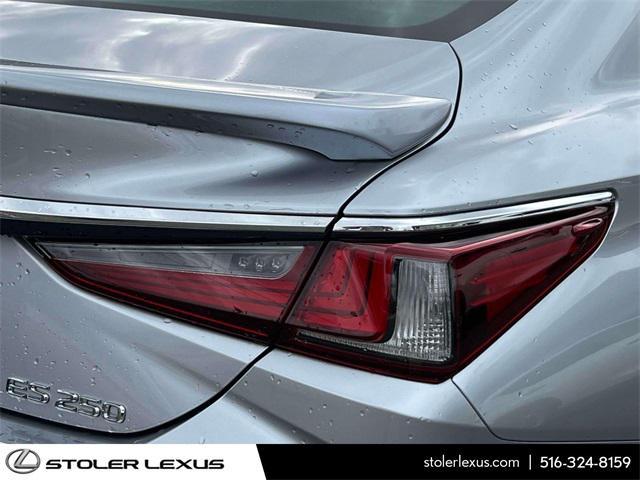 used 2023 Lexus ES 250 car, priced at $37,900