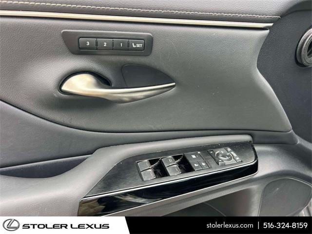 used 2023 Lexus ES 250 car, priced at $37,900