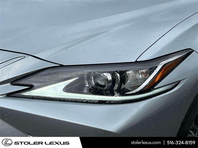 used 2023 Lexus ES 250 car, priced at $37,900