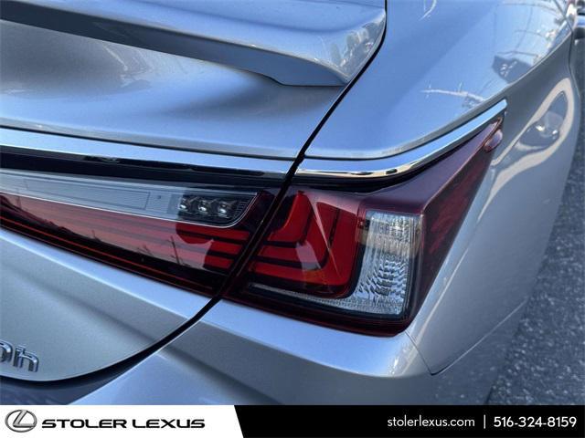 used 2023 Lexus ES 300h car, priced at $37,000