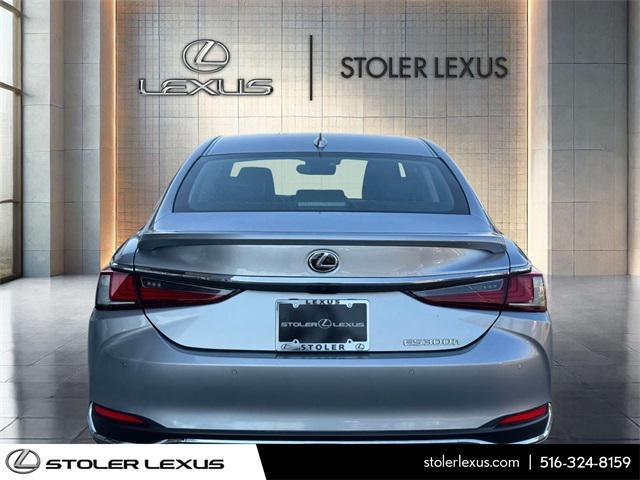 used 2023 Lexus ES 300h car, priced at $37,000