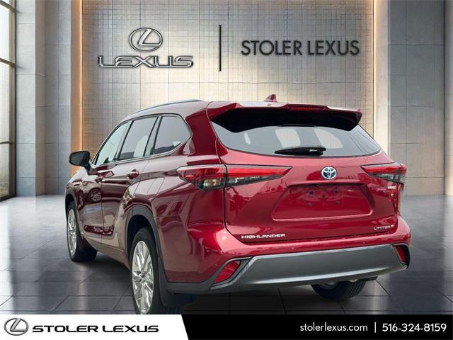 used 2023 Toyota Highlander Hybrid car, priced at $44,999