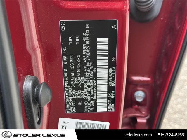 used 2023 Toyota Highlander Hybrid car, priced at $44,999