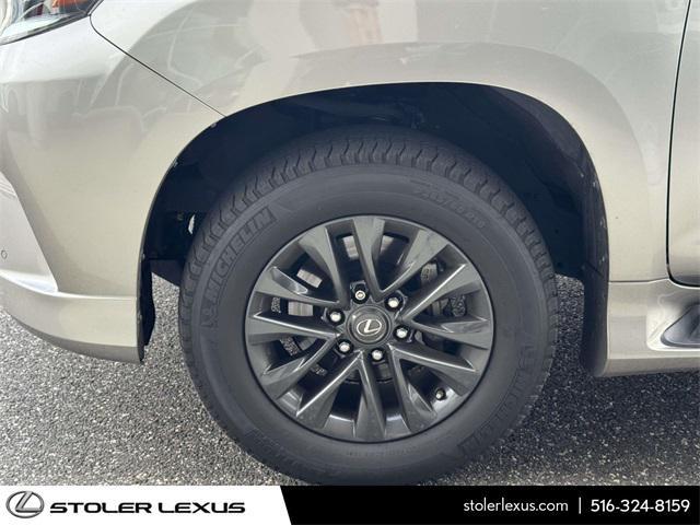 used 2023 Lexus GX 460 car, priced at $56,800