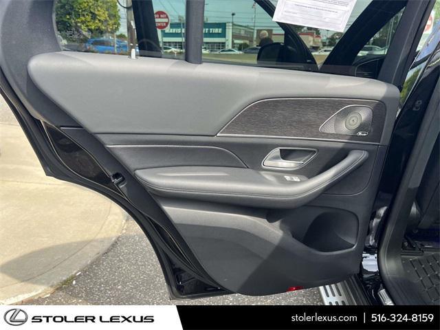 used 2022 Mercedes-Benz GLE 350 car, priced at $48,900