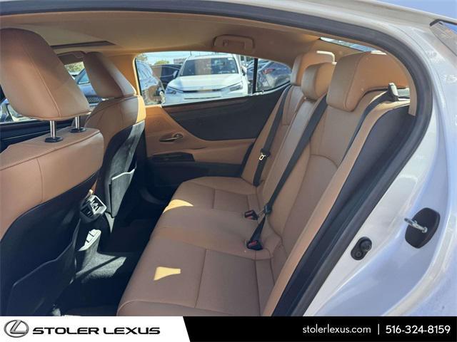 used 2023 Lexus ES 350 car, priced at $38,900