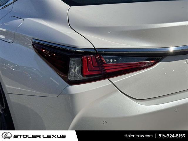 used 2023 Lexus ES 350 car, priced at $38,900